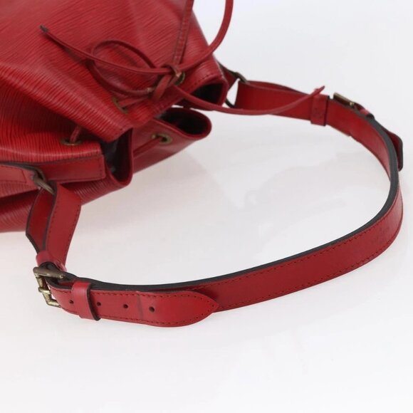 LOUIS VUITTON Epi Petit Noe Shoulder Bag Red - Picture 6 of 14